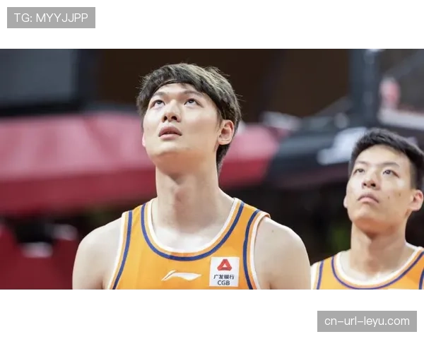 上海119-116险胜福建，王哲林20分10篮板助球队豪取18连胜